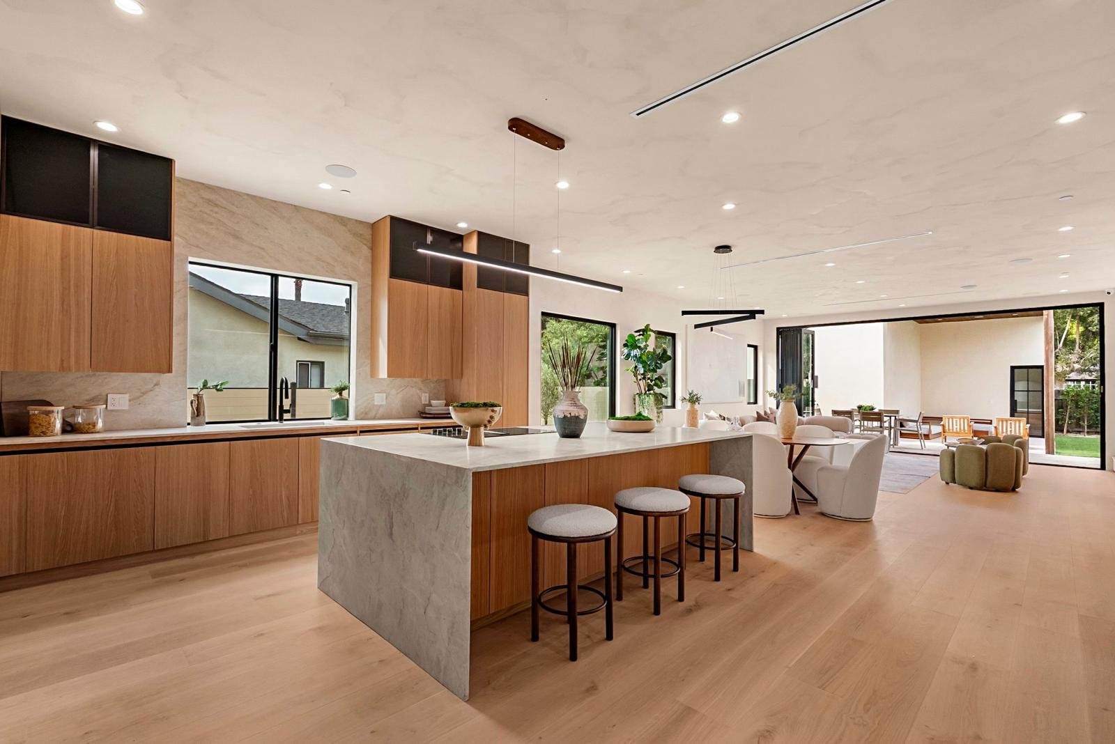 Modern California Kitchen Remodel